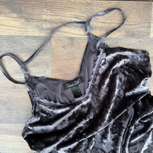 Rene Rofe Charcoal Velvet Sleepwear Dress Chemises Size Medium - Picture 2 of 7